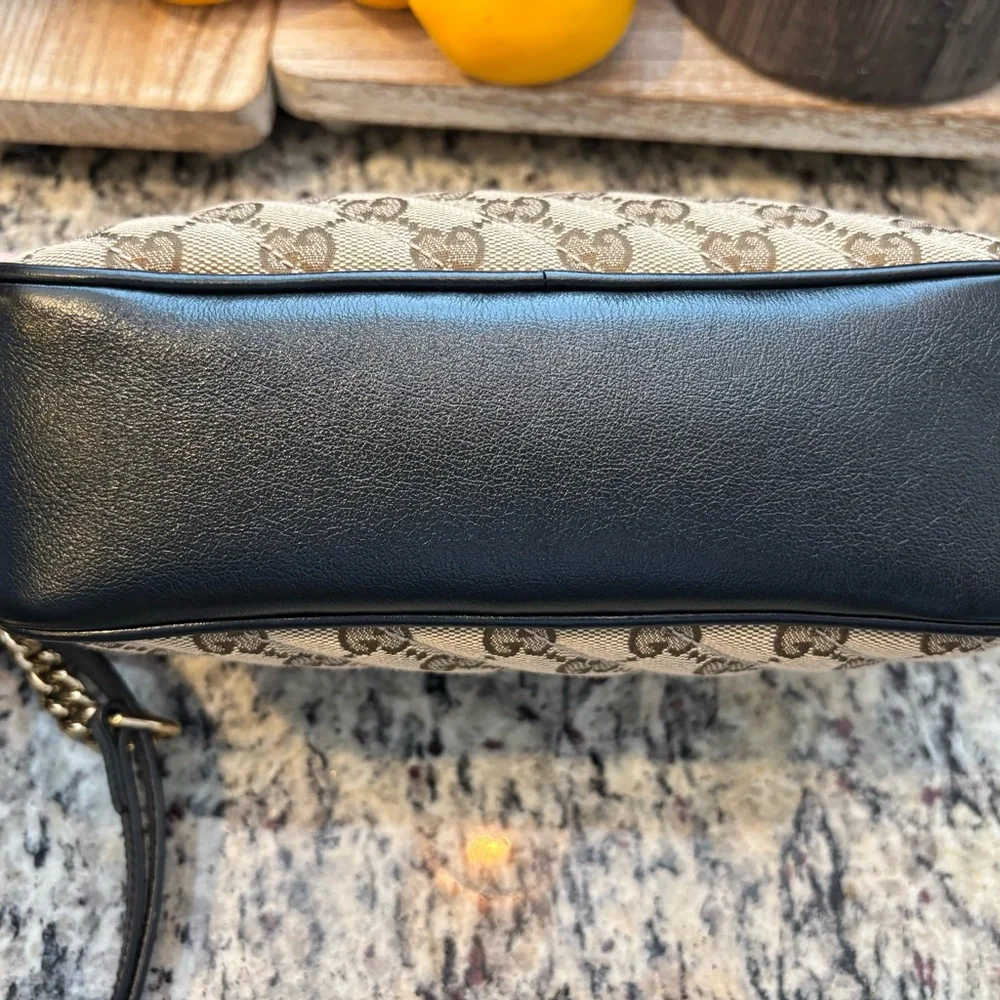 Gucci Marmont Small Bag - Picture 7 of 17